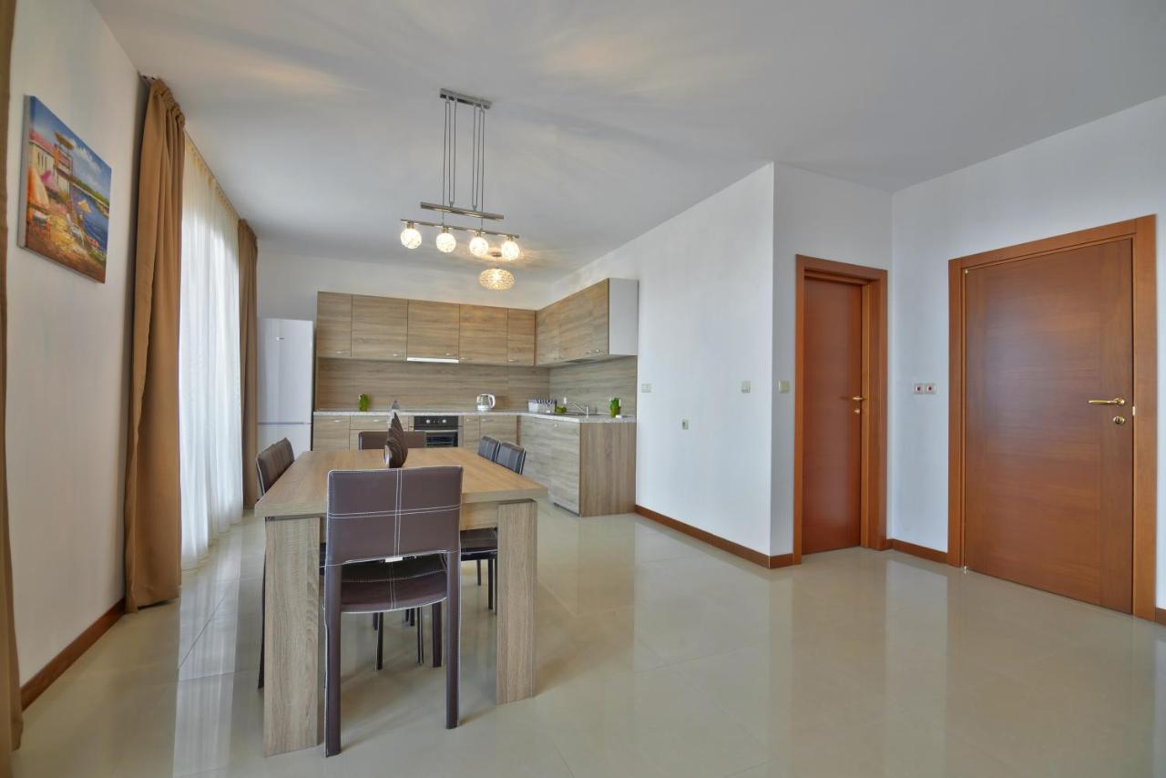Mia Cassa Apartment Sveti Vlas Bagian luar foto